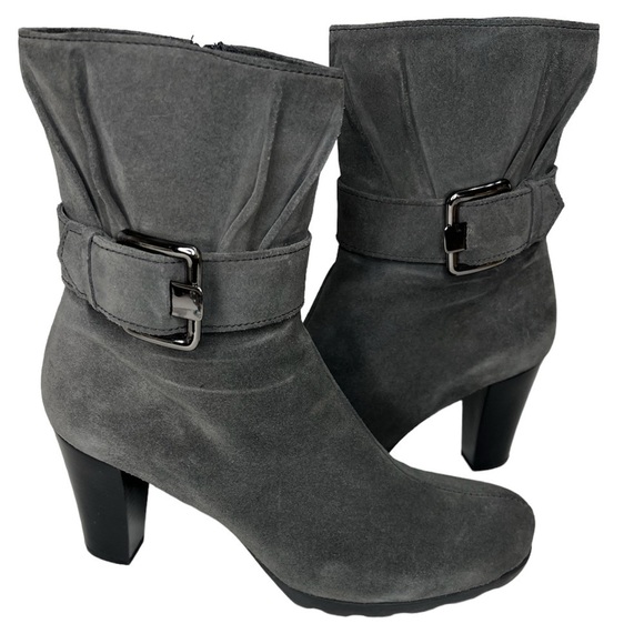 La Canadienne Gray Suede Heeled Bootie with Buckle Detail - Picture 3 of 9